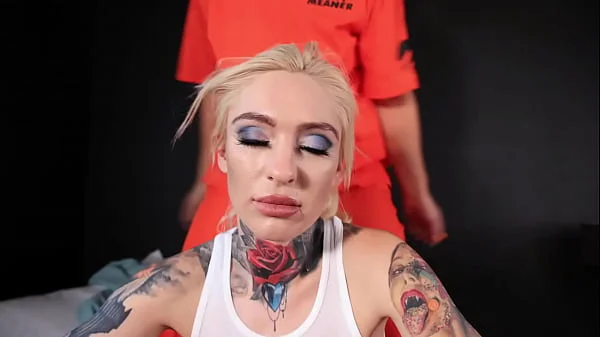 Squirting Prison Sluts get nasty in their cell