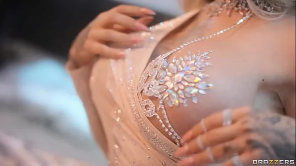 That Pussy Is Luxurious - Chantal Danielle / Brazzers  / stream full from www.zzfull.com/beli