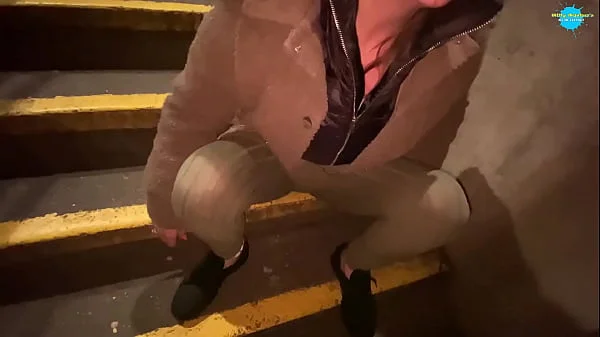 Cracky the street girl finaly gets to suck cock