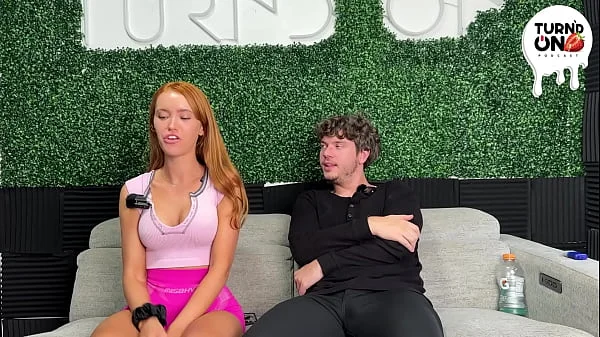 Zoey Luna Fucking In Tesla Autopilot