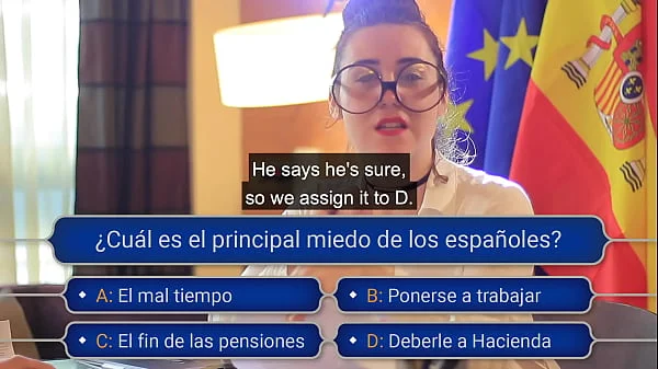 Latino does a favor for the secretary in exchange for getting his nationality.