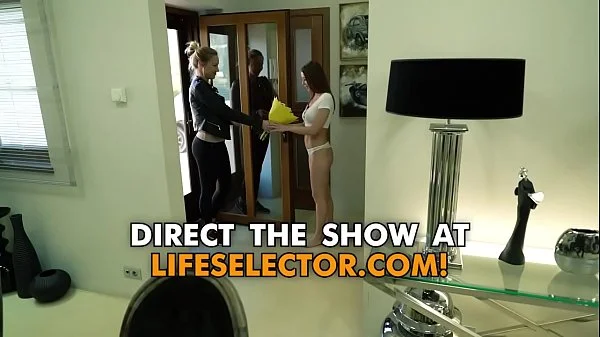 Spend a perfect sexy weekend with your girlfriend Sybil and friends