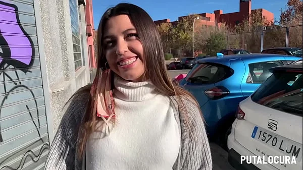 PutaLocura - La preciosa colombiana Camila Palmer es pillada por Torbe y traga toda su lefa.