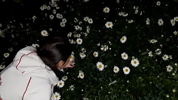 Sex with a housekeeper after a walk in the garden - Girls fly orgasm