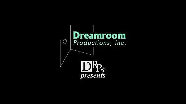 ご主人の居ない昼時にお家に上がりこんで、人妻オマンコを頂いてしまおうという企画「突撃！隣のマンご飯！」が復活！！！ 1