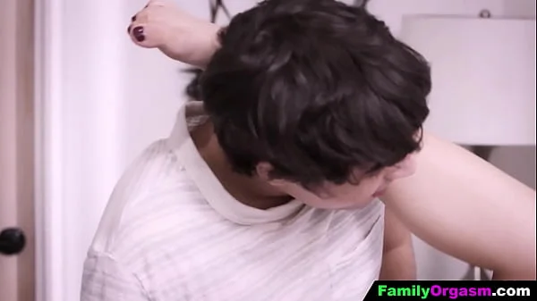 FamilyOrgasm - Peeper Milf with her Inexperienced Son and Girlfriend