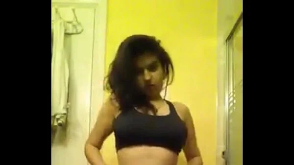 Desi girl masturbating