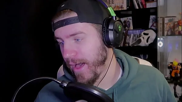 I Did This For Her And She Returned The Favor (Fap CEO) [Uncensored]