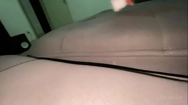 Vazou no whats vídeo amador novinha rabuda sentando gostoso