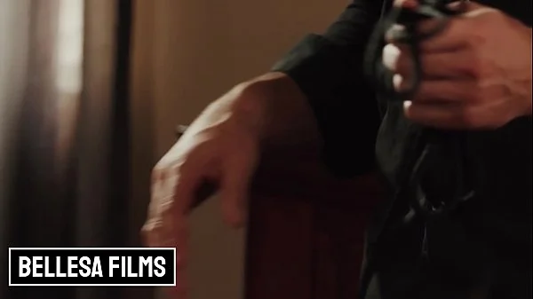 Brunette babe (Vicky Chase) loves to have blind sex - Bellesa films