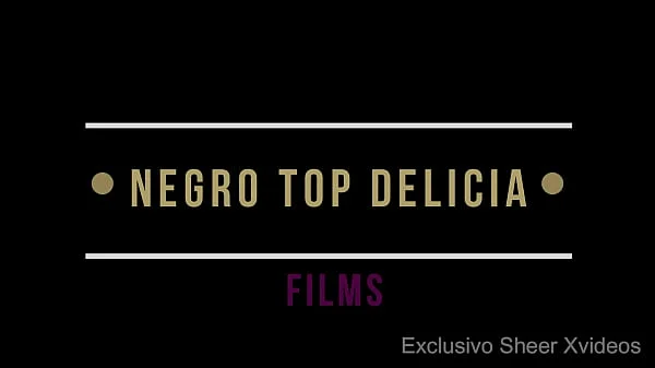 Arregaçando a Holly Bombom com meu PAU ENORME parte 5