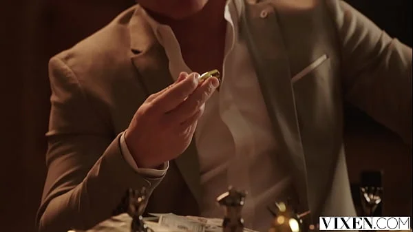 VIXEN Clever Seductress Summer Always Comes Out On Top