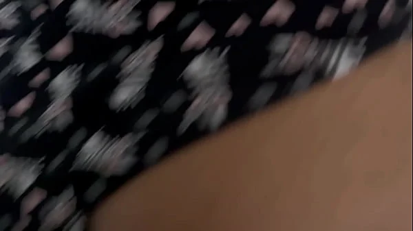 do nada nós começou foder e fizemos um vídeo caseiro Coloquei meu pau nessa buceta quentinha no pelo e gozei duas vezes Muito rapidinho muito tesão tinha que bater uma antes