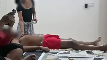 threesome massage spa