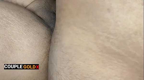 कोमल ने दिवाली पर खुशी से अपनी गांड़ मरवा रही थी