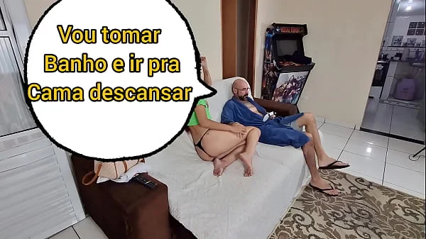 Pegadinha com esposa de olhos vendados escondi meu amigo no guarda roupas ele entrou na hora da transa