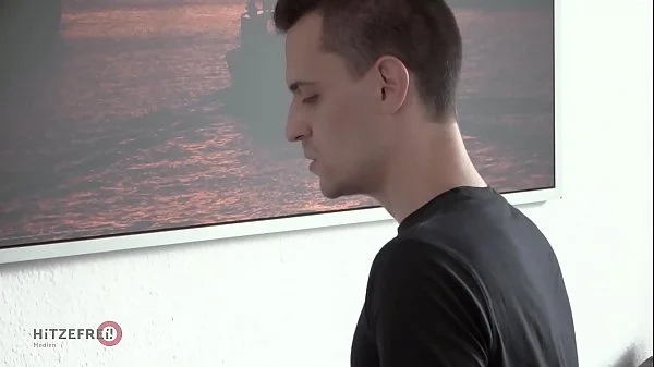 HITZEFREI Two strangers hook up for a one night stand