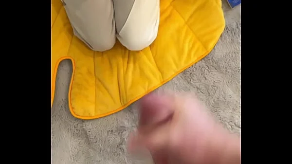 These surprise freeuse facials are giving me PTSD