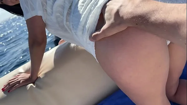 Risky public sex in hot stepmom on a boat