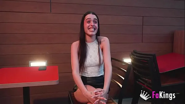 Briseida looks for Daddies!! Which oldster is going to fuck that amazing body?