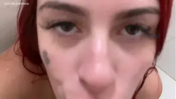 Olha oque essa ruivinha fez na praia, fiquei de pau duro