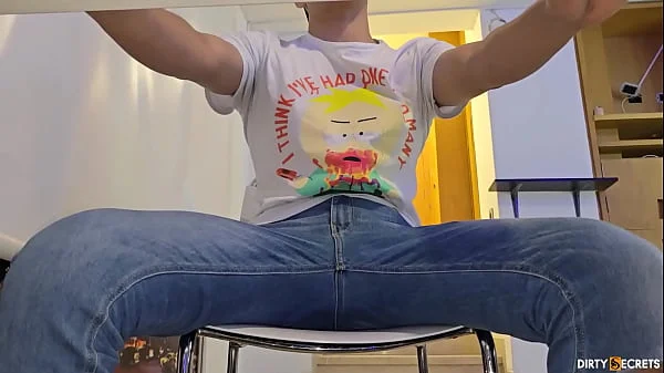 I DISCOVER MY STEPBROTHER MASTURBATING AND I DECIDE TO HELP HIM WITH A GOOD FUCK