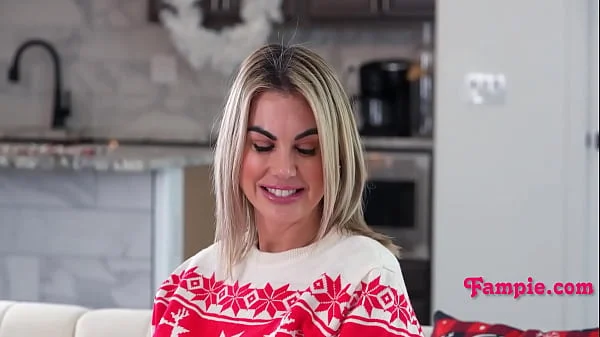 Christmas Morning Family Nightmare | FamPie