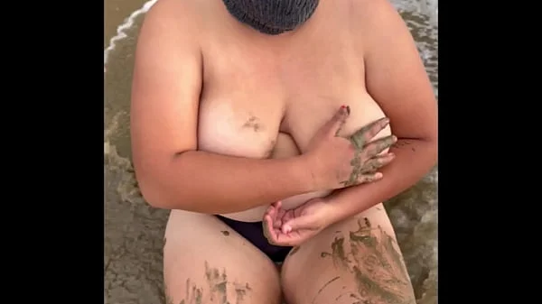 Omg secretly filmed a girl with big tits on a nudist beach, and she has a pussy enough to give her a good blowjobOmg secretly filmed a girl with big tits on a nudist beach, and she has a pussy enough