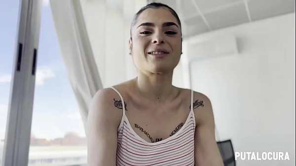 PutaLocura - Voluptuosa española tatuada Nadja Hot charlando y tragando el semen de Torbe