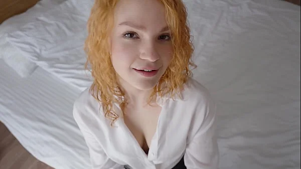 The naughty realtor didn't miss the chance to bring her client to the creampie