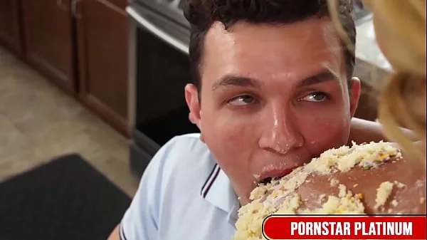 Blonde MILF Melony Melons Milks Josh Rivers' Big Dick!