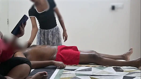 Happy ending spa massage infront of customer lady