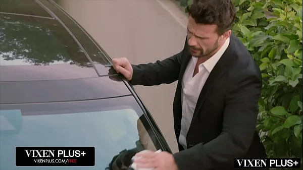 VIXENPLUS Jessa Rhodes Intense and Hot Anal With Driver