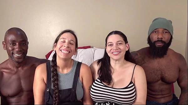 Desperate Amateurs Bunneeblue Emma and Brooklyn getting their big tits played with in hot orgy