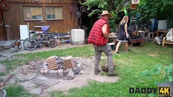 DADDY4K. Surprise sex with StepDaddy’s huge cock while the boyfriend is fixing the floor