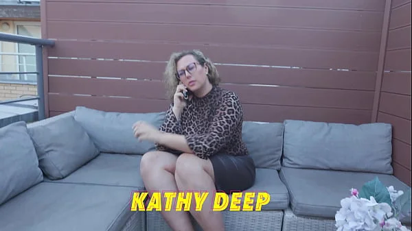 kathy Deep vs Max Rajoy 1 on 1