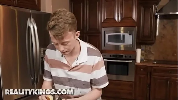 REALITY KINGS - Hot MILF Richelle Ryan Catches Jimmy Raiding Her Fridge & Decides To Give Him A Fuck Lesson