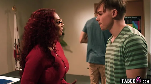 Students double penetrate their mature MILF teacher Kiki Daire