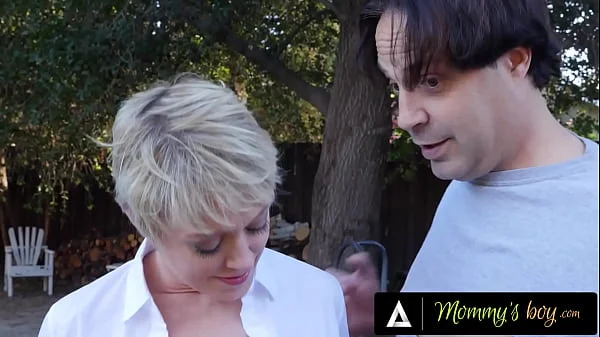 MOMMY'S BOY - Stranger Lets MILF Dee Williams Wildly Ride His Big Cock In Exchange For A Ride Home