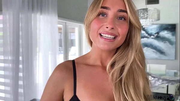 Cock Gobbler Lily Phillips Takes a Pussy Pounding From JMac