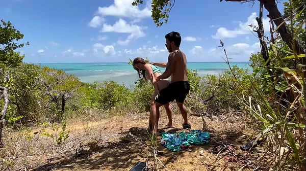 Fui flagrada transando - Anal a beira mar - Boquete em público - Compilado amador