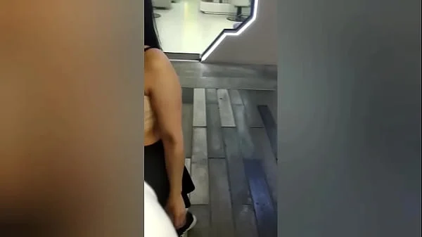 me llevo a mi amiga del gym