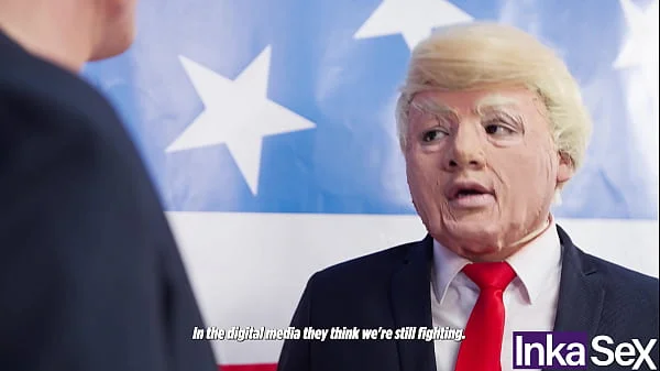 Madrastra Mexicana e hijastra Venezolana son folladas por el ano para no ser deportadas .