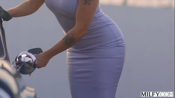 MILFY Cock-Hungry MILFs Abby Rose & Aderes Quin Can't Stop Squirting