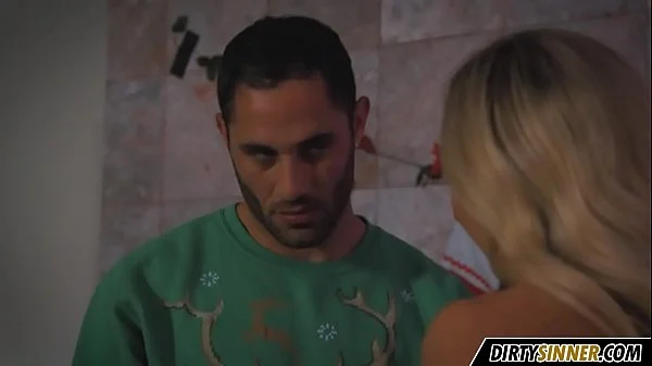 seduced by a busty blonde mom