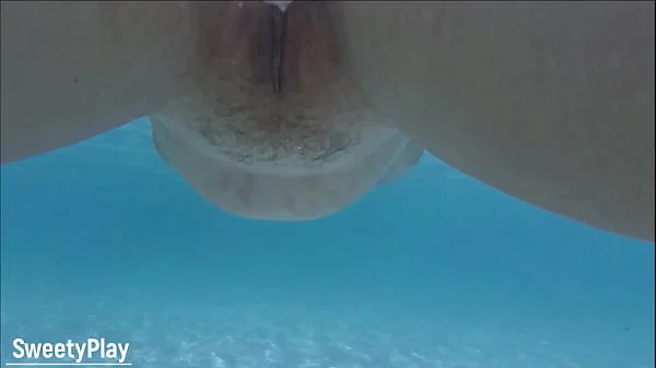 Creampie underwater, cum dump swimming after beach orgy
