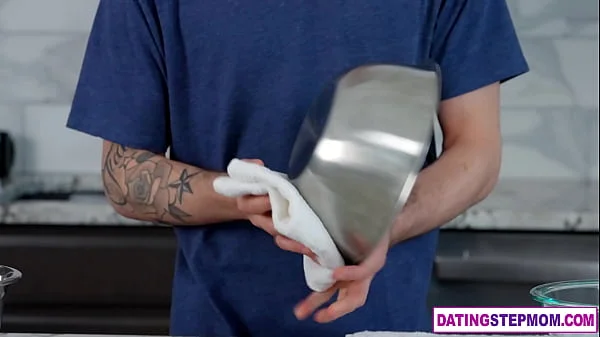 Angry stepmom MILF Alexis Malone wants stepson his creampie