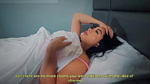 Sharing a hotel room with my stepmother got out of hand - Sub english