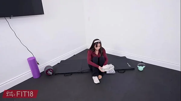 Fit18 - Amber Summer - Casting Tiniest Girl Not A Midget At 82 lbs With Braces
