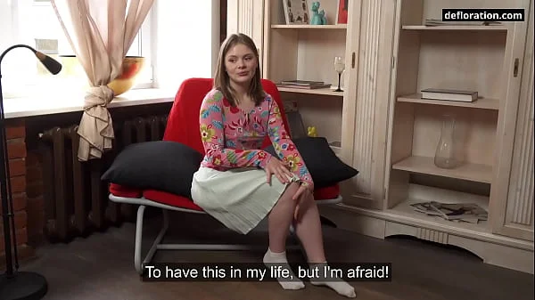 Very cute virgin babe Rita Tulipan first time naked